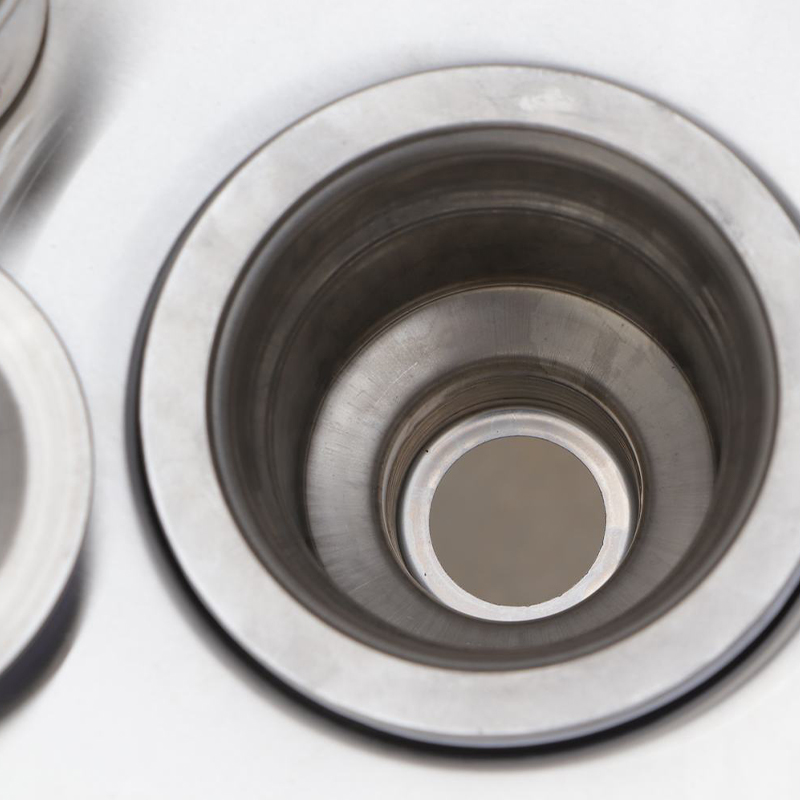 Stół roboczy ze stali nierdzew – Commercial Kitchen Sink recenzja i cena